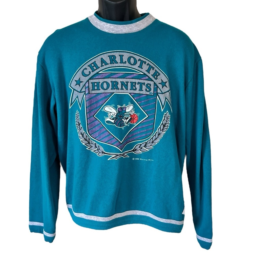 Vintage 80’s Charlotte Hornets Two Tone Sweatshirt